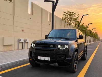2023 لاند روفر ديفيندر V8 P525 ادشن