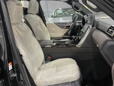 2026 لكزس إل إكس 600 BB