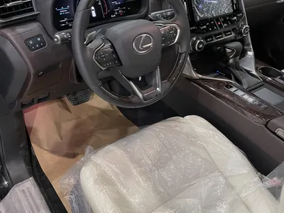 2026 لكزس إل إكس 600 BB