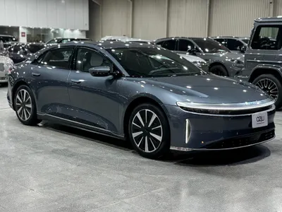 2024 لوسيد اير بيور
