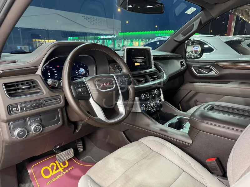 2023 جي ام سي يوكون اس ال اي
