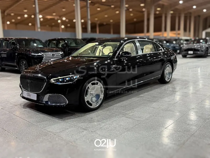 2022 مرسيدس - بنز إس 680 مايباخ