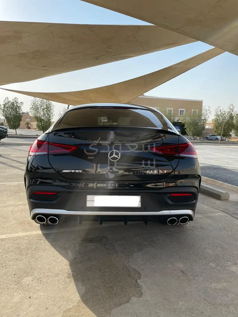 2021 مرسيدس - بنز جي إل إي 53 أي إم جي
