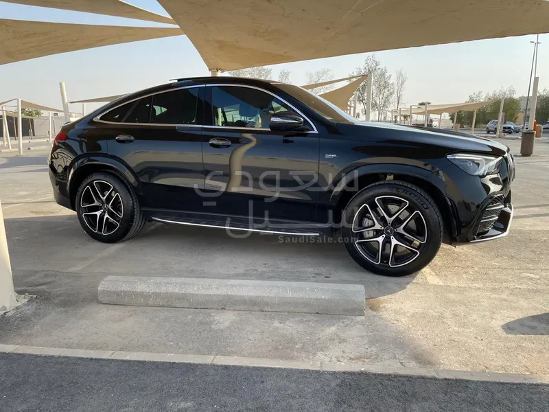 2021 مرسيدس - بنز جي إل إي 53 أي إم جي