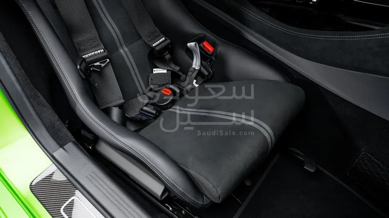 2021 مرسيدس - بنز جي تي بلاك سيريس
