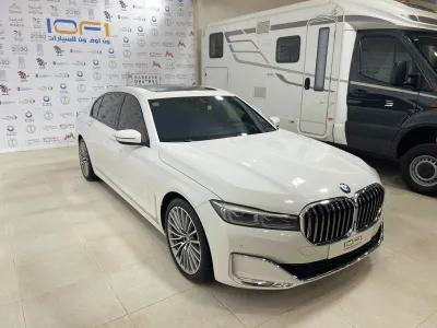 2020 بي ام دبليو الفئة السابعة 730 إل أي