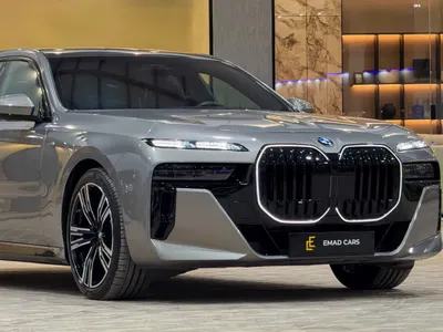 2026 بي ام دبليو الفئة السابعة 735أي