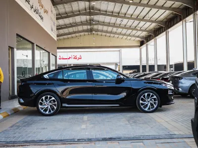 2024 فورد توروس تايتينيوم