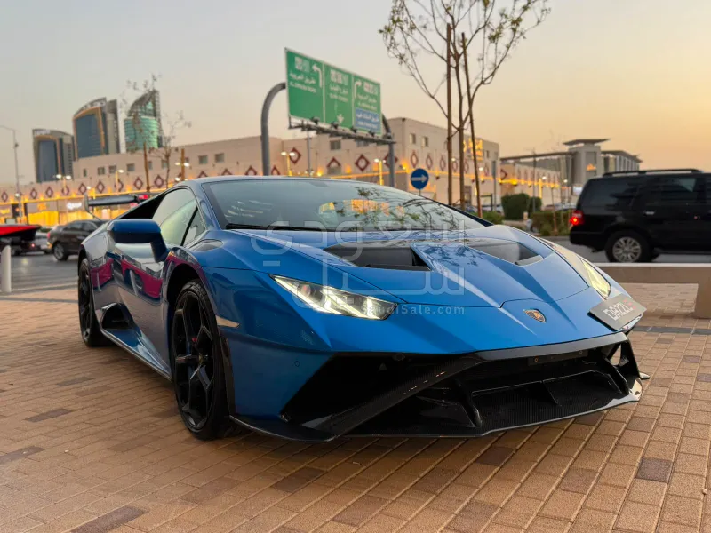 2022 لمبرجيني هوراكان ايفو