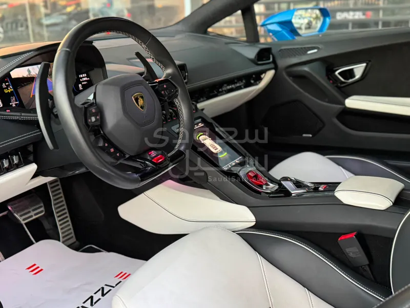 2022 لمبرجيني هوراكان ايفو