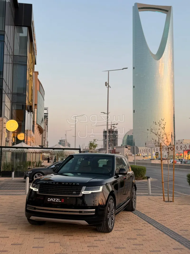 2025 لاند روفر رينج روفر اتش اس اي