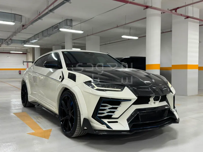 2021 لمبرجيني اوروس