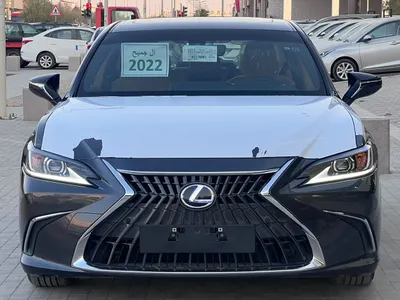 2022 لكزس إي إس 300 هايبرد