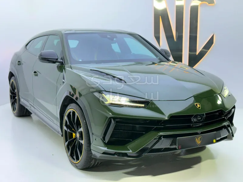 2023 لمبرجيني اوروس اس