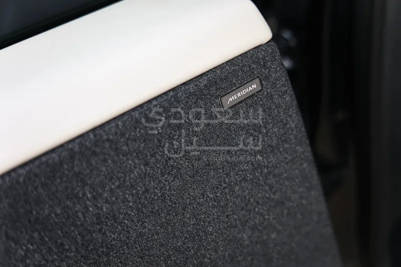 2023 لاند روفر رينج روفر سبورت اس اي دايناميك