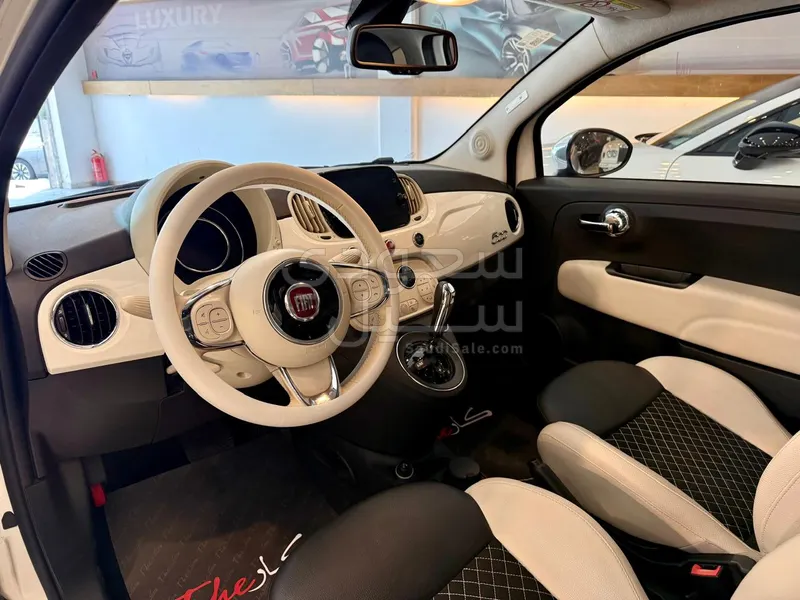 2022 فيات 500 دولتشي فيتا