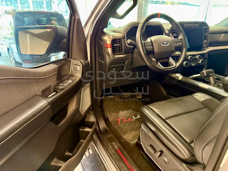 2022 فورد اف 150 رابتور