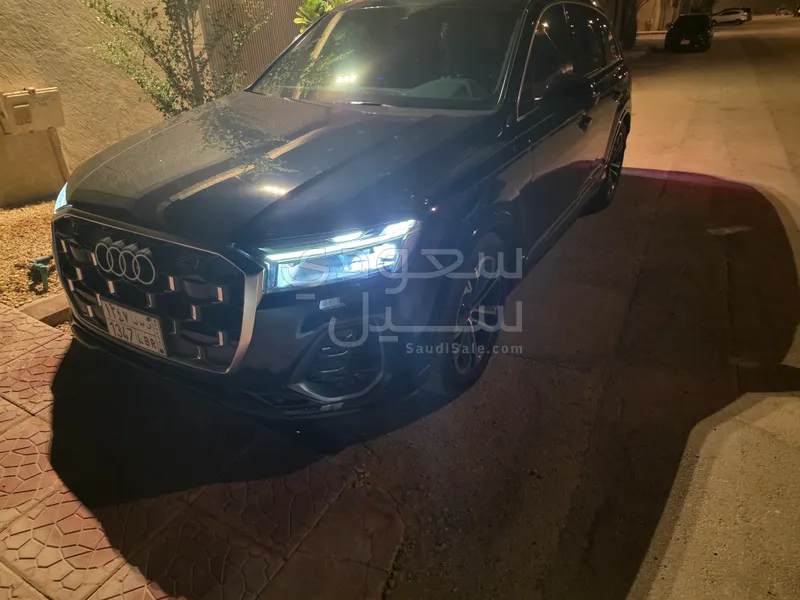 2024 اودي كيو 7 اس لاين