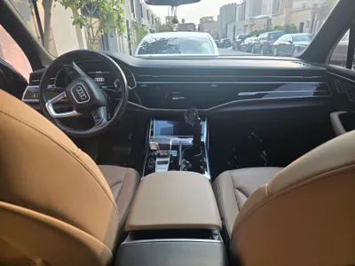 2024 اودي كيو 7 اس لاين