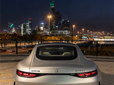2025 مرسيدس - بنز جي تي 63إس