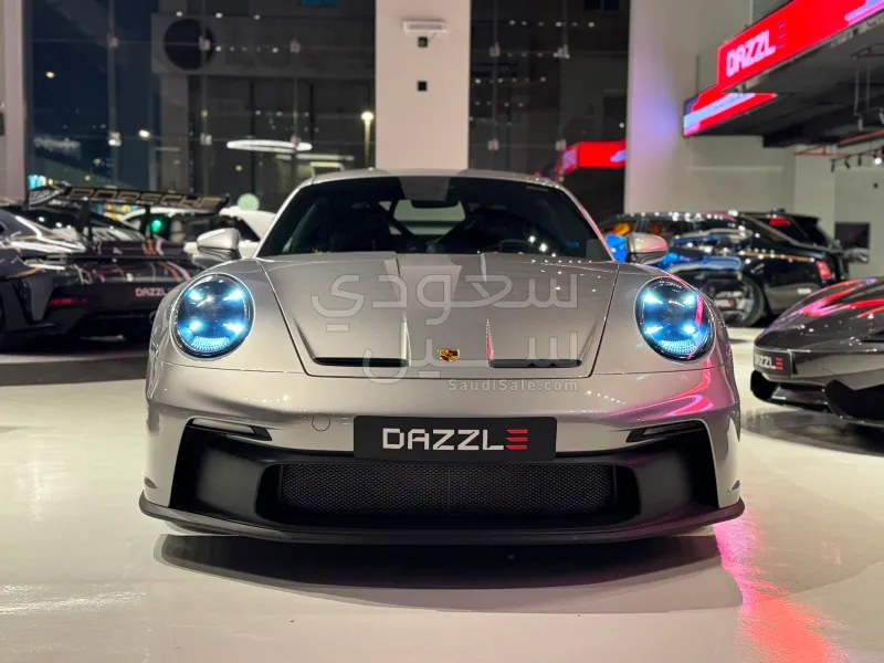 2024 بورش 911 كاريرا جي تي 3