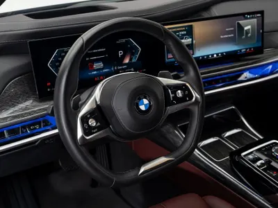 2023 بي ام دبليو الفئة السابعة 735أي