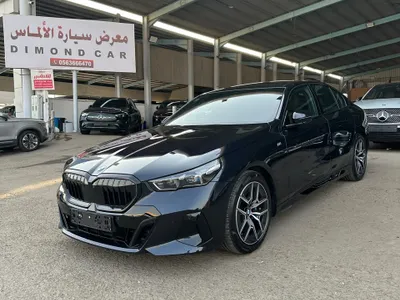 2025 بي ام دبليو الفئة الخامسة 520 أي إم كت