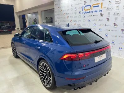 2024 اودي اس كيو 8