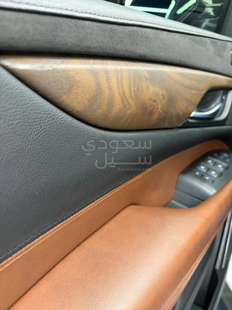 2020 كاديلاك اسكاليد