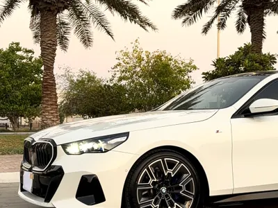2024 بي ام دبليو الفئة الخامسة 520 أي