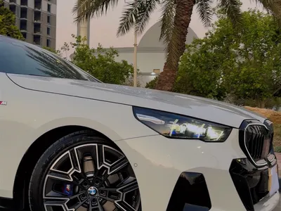 2024 بي ام دبليو الفئة الخامسة 520 أي