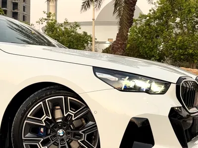 2024 بي ام دبليو الفئة الخامسة 520 أي