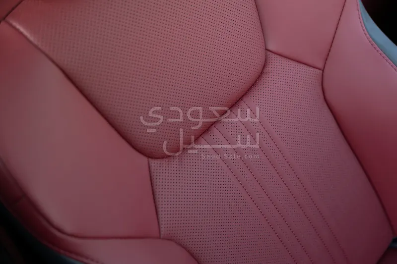 2026 لكزس إن إكس 350
