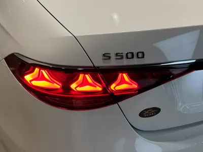 2027 مرسيدس - بنز إس 500