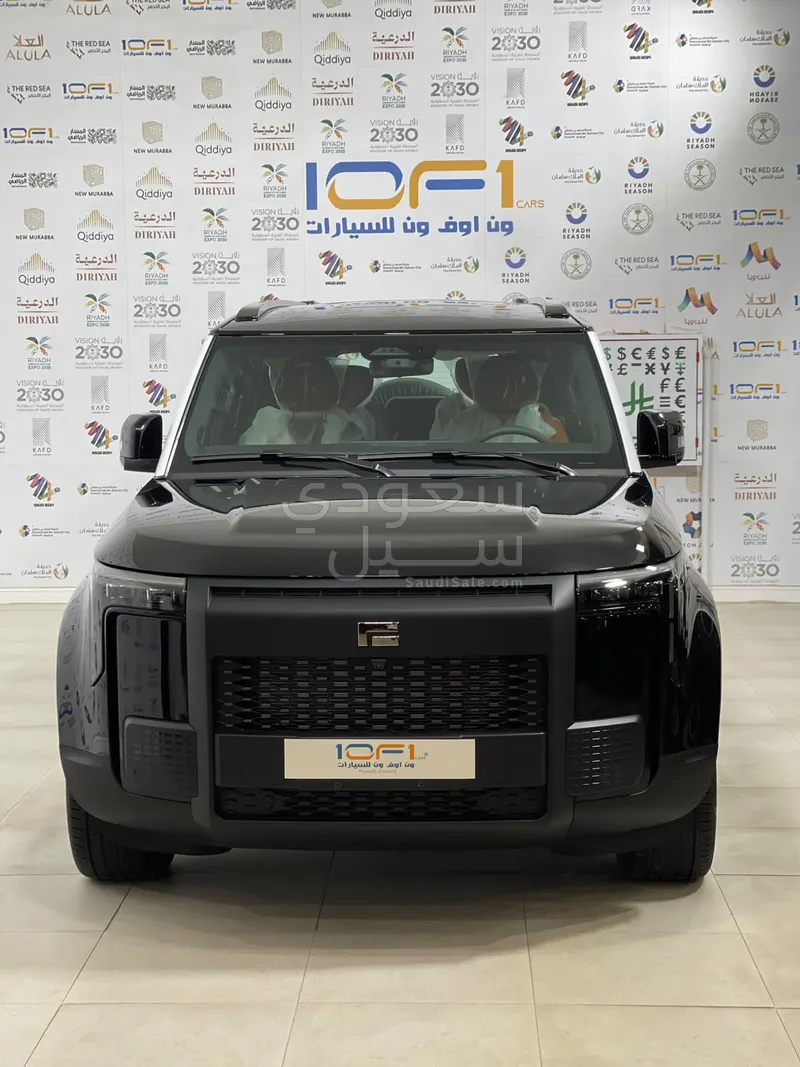 2027 روكس 01