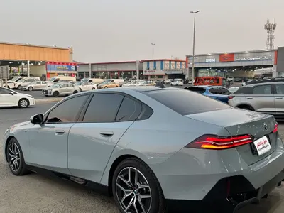 2024 بي ام دبليو الفئة الخامسة 520 أي