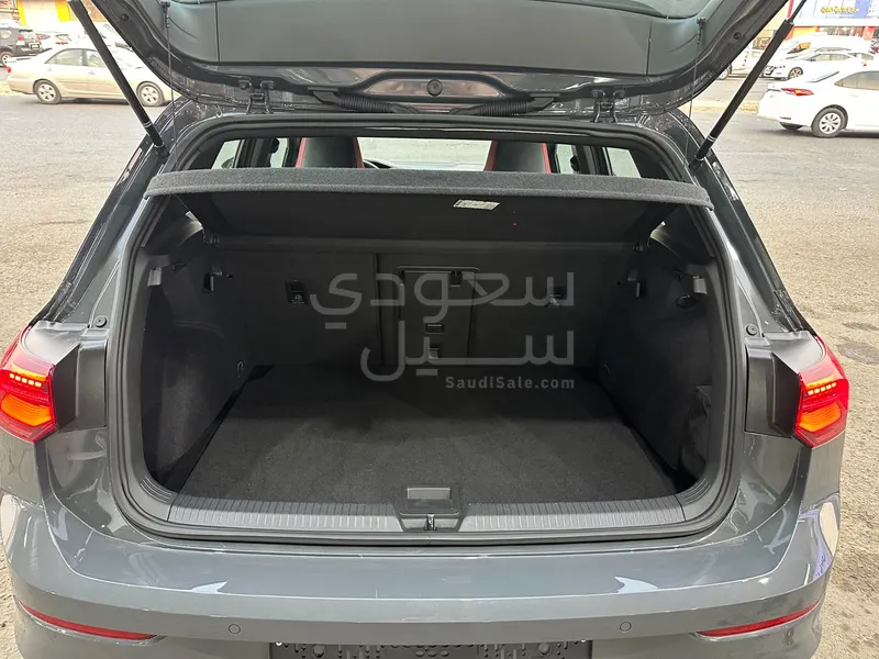 2024 فولكس واجن جي تي اي