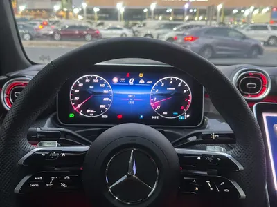 2025 مرسيدس - بنز سي إل إي 200