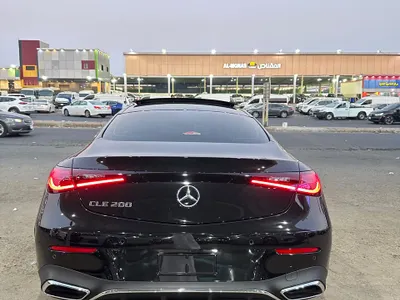2025 مرسيدس - بنز سي إل إي 200