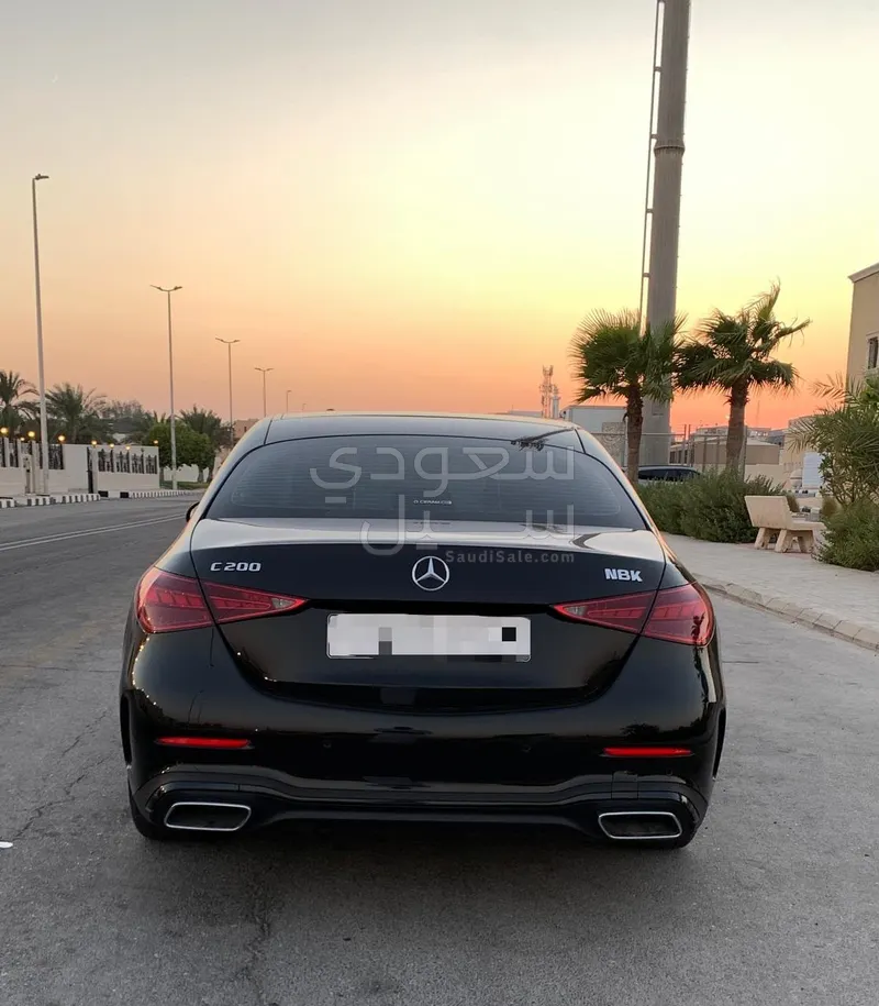2022 مرسيدس - بنز سي 200 أي إم جي