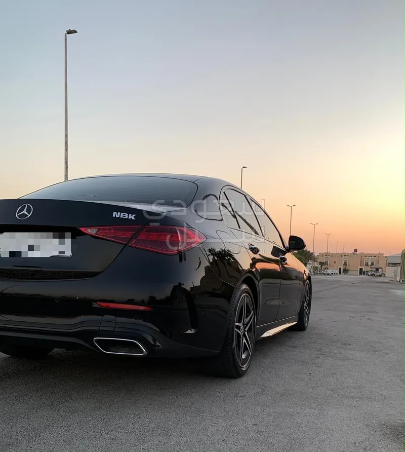 2022 مرسيدس - بنز سي 200 أي إم جي