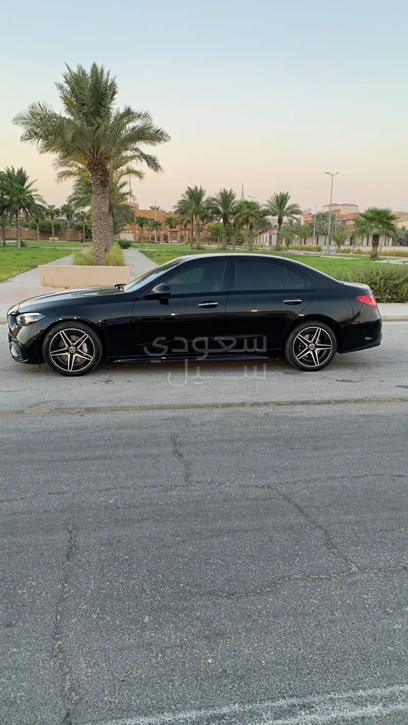 2022 مرسيدس - بنز سي 200 أي إم جي