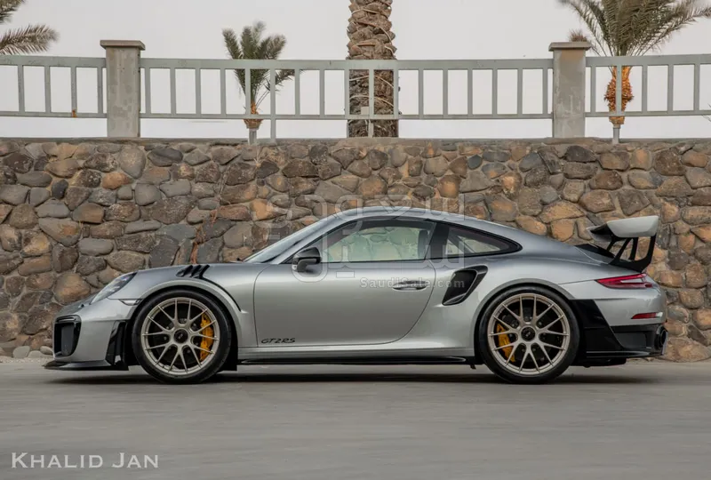 2018 بورش 911 جي تي 2 ار اس