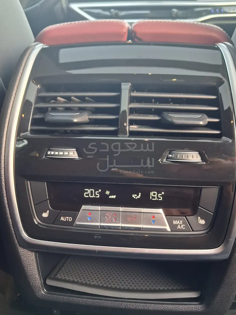 2024 بي ام دبليو الفئة اكس 6