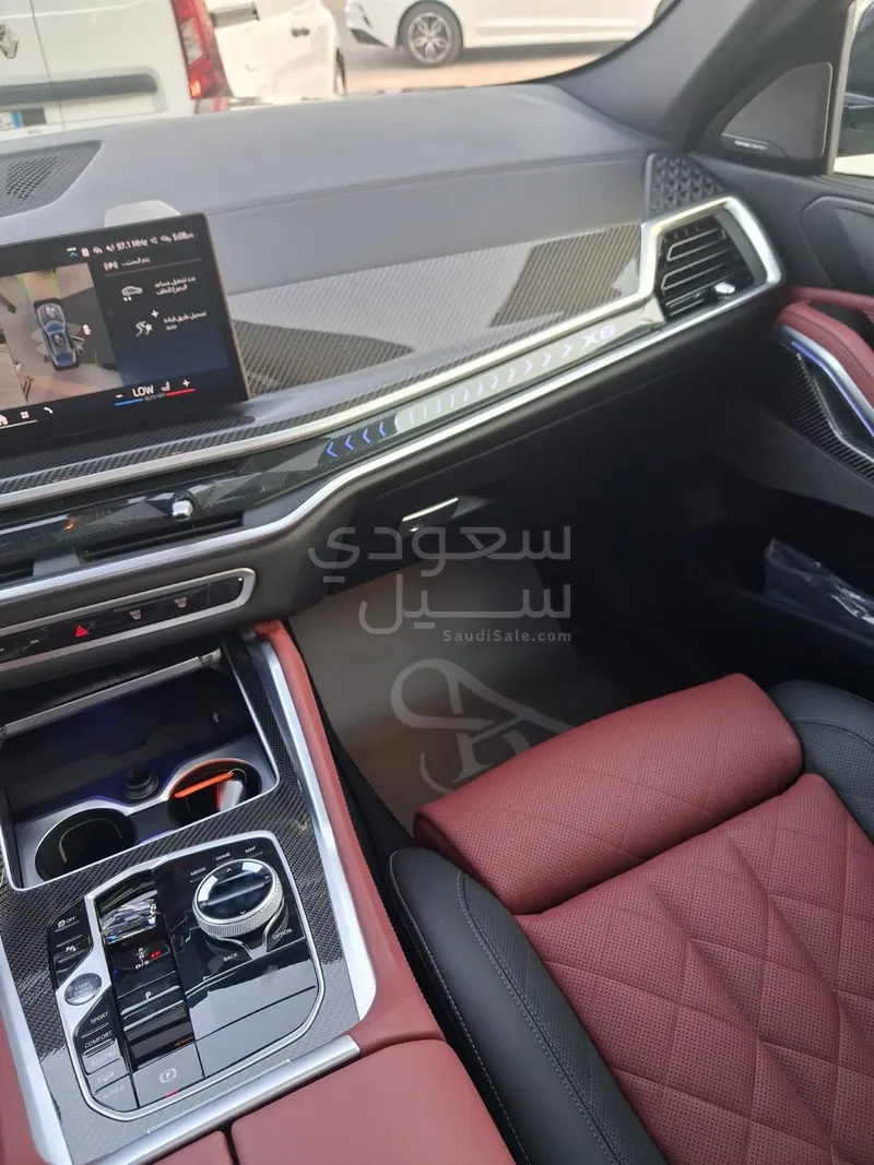 2024 بي ام دبليو الفئة اكس 6