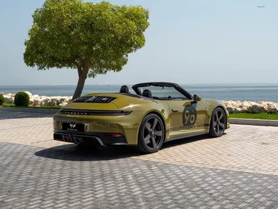 2025 بورش 911 كاريرا