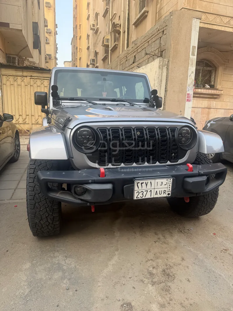 2016 جييب رانجلر صحارى