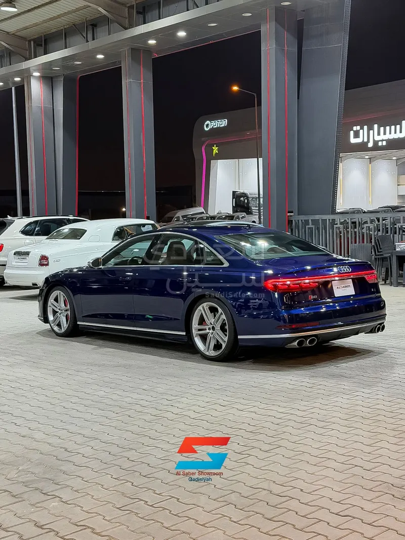2020 اودي اس 8