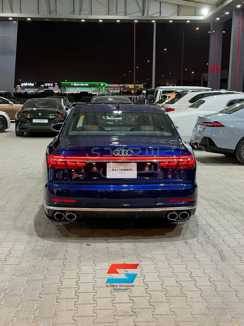 2020 اودي اس 8