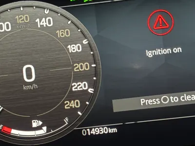 2025 لاند روفر ديفيندر 110 اس اي